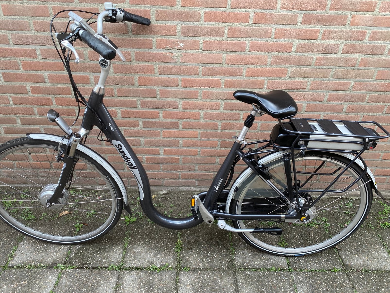 Sundvall Malaga e-bike van 2020 en weinig kilometer ZGAN, (Extra) lage instap, Zo goed als nieuw, Minder dan 47 cm, Ophalen