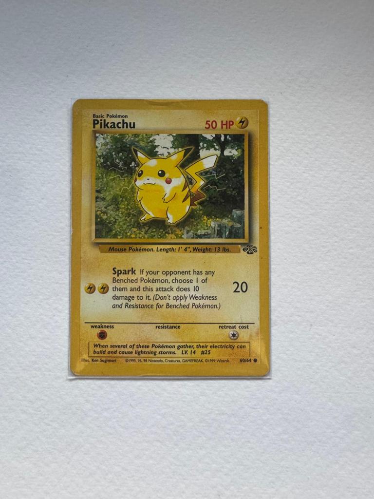 Hele mooie ouwe Pickachu, Hobby en Vrije tijd, Verzamelkaartspellen | Pokémon, Ophalen, Zo goed als nieuw