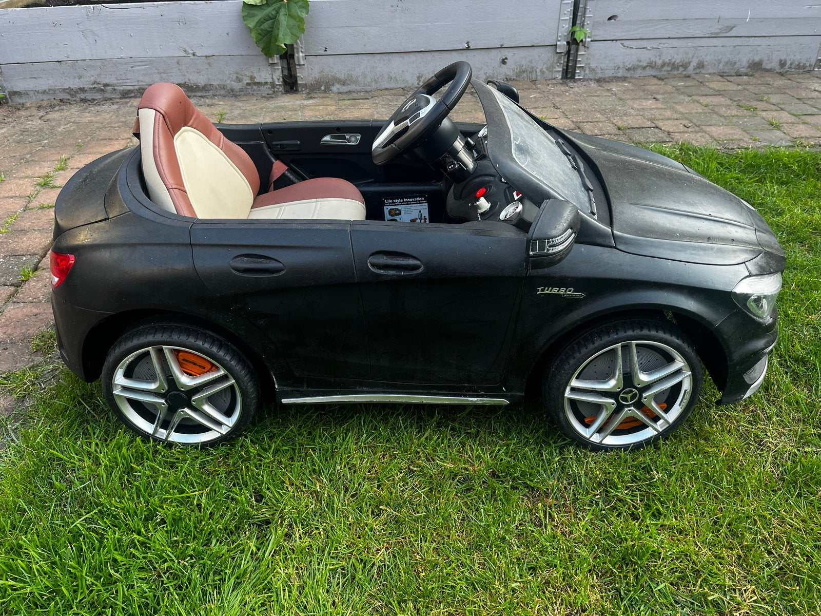Mercedes CLA 45 AMG kinderauto, Ophalen, Gebruikt, Afstandsbediening