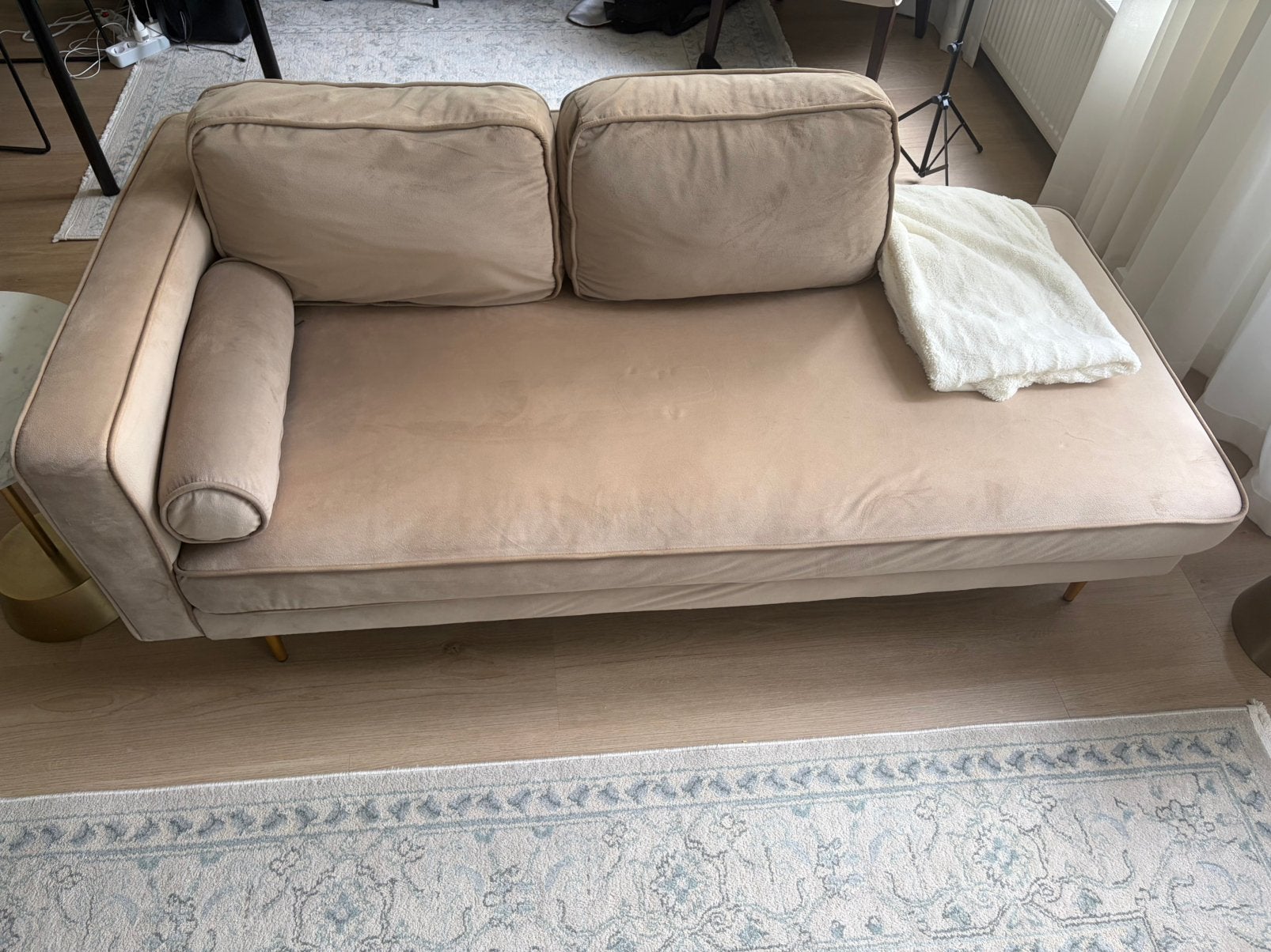 Light taupe sofa, Ophalen, Zo goed als nieuw, 75 tot 100 cm