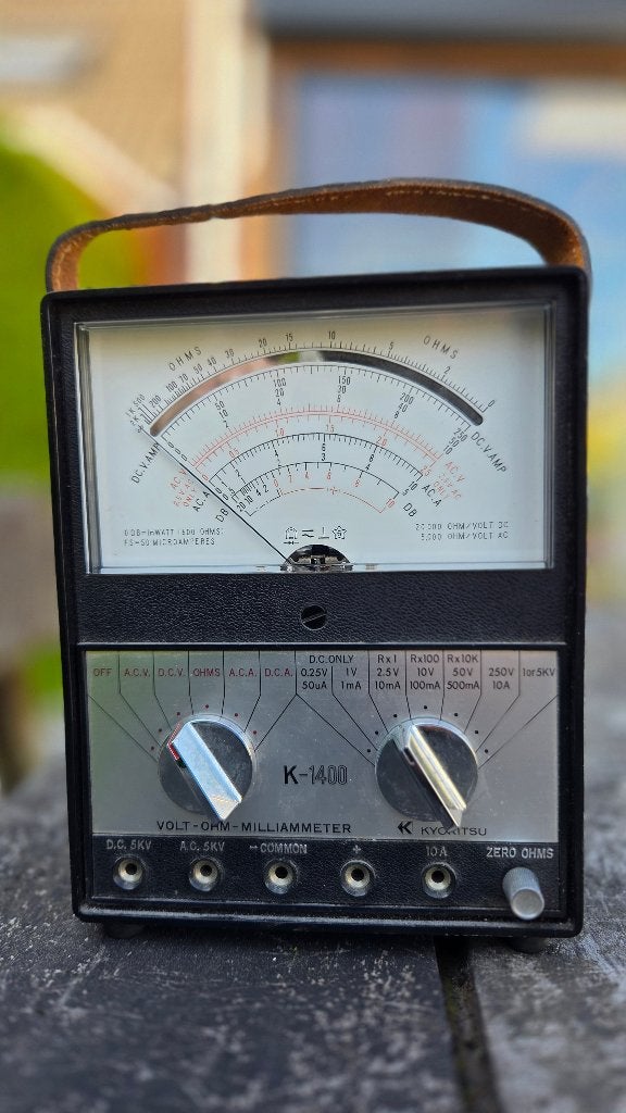 Multimeter weerstand (Ohm) gelijk en wisselspanning, Doe-het-zelf en Verbouw, Ophalen, Zo goed als nieuw, Multimeter