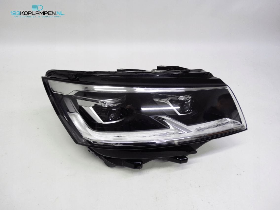 Volkswagen Multivan T6 facelift Full LED koplamp rechts, Ophalen, Gebruikt, -, Volkswagen