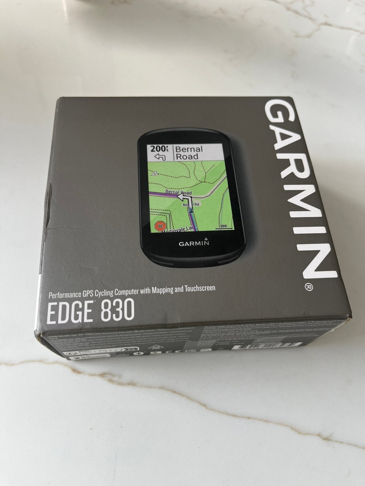 GARMIN EDGE 830 fietscomputer navigatie gps + bumper, Fietsen en Brommers, Fietsaccessoires | Fietscomputers, Ophalen of Verzenden