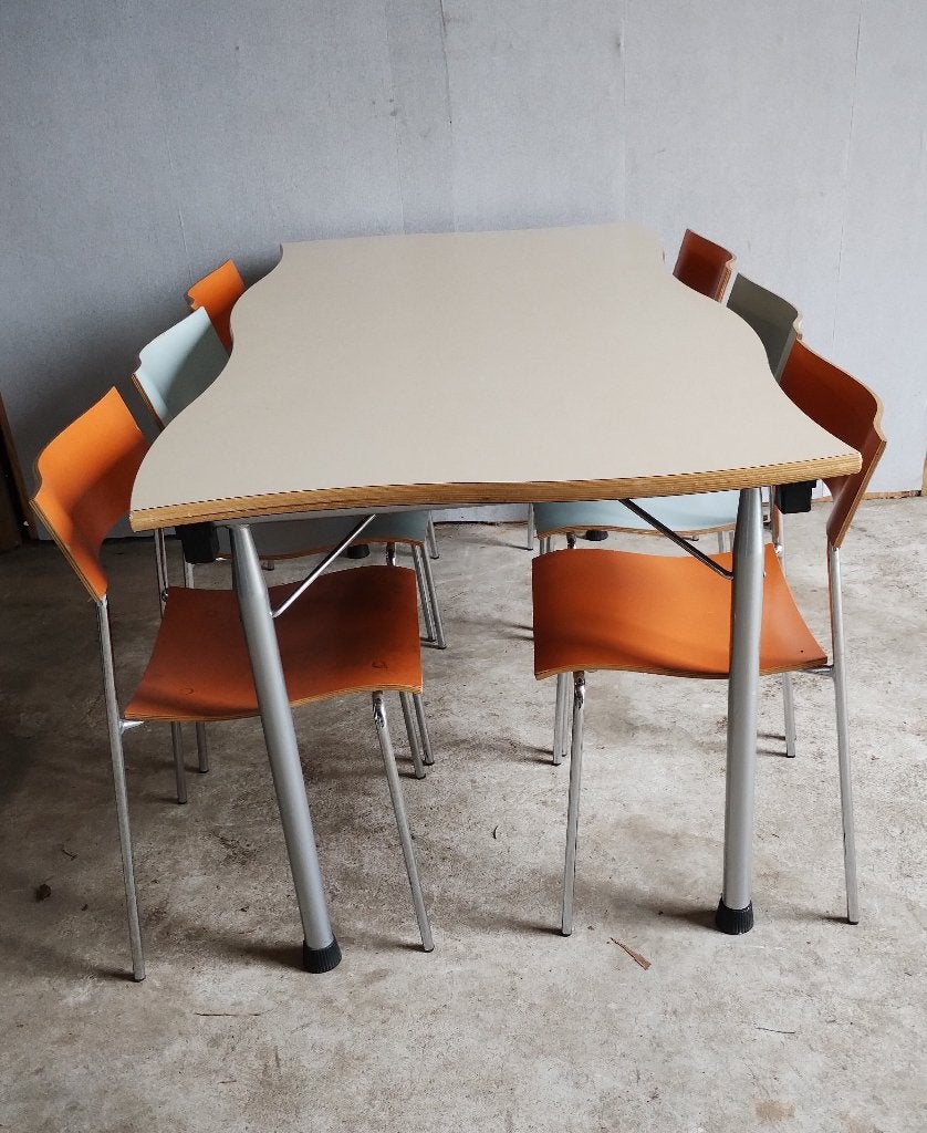 Klaptafel kantinetafel vergadertafel design Artifort, Huis en Inrichting, Tafels | Eettafels, Ophalen, Gebruikt, 50 tot 100 cm