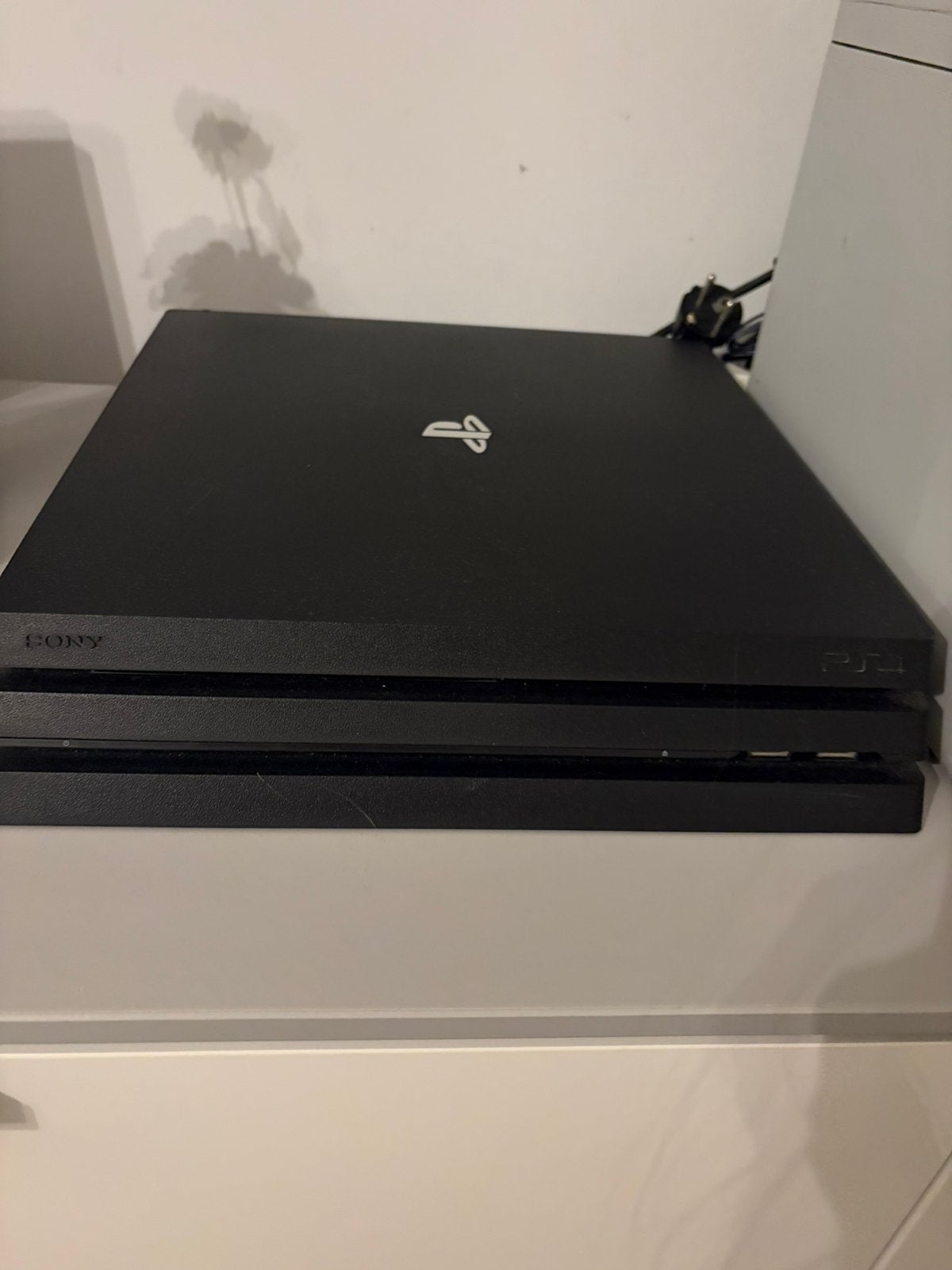 Ps4, Ophalen, 500 GB, Met 2 controllers, Zo goed als nieuw
