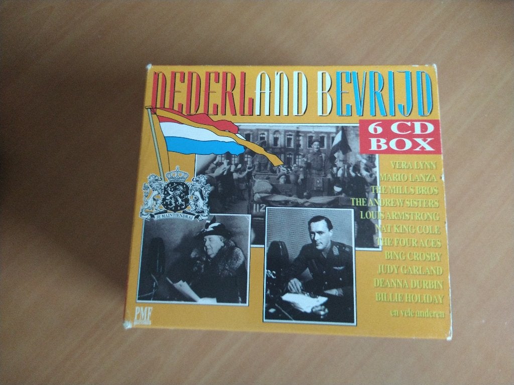 6 CD-Box Nederland bevrijd, Cd's en Dvd's, Ophalen of Verzenden, Zo goed als nieuw