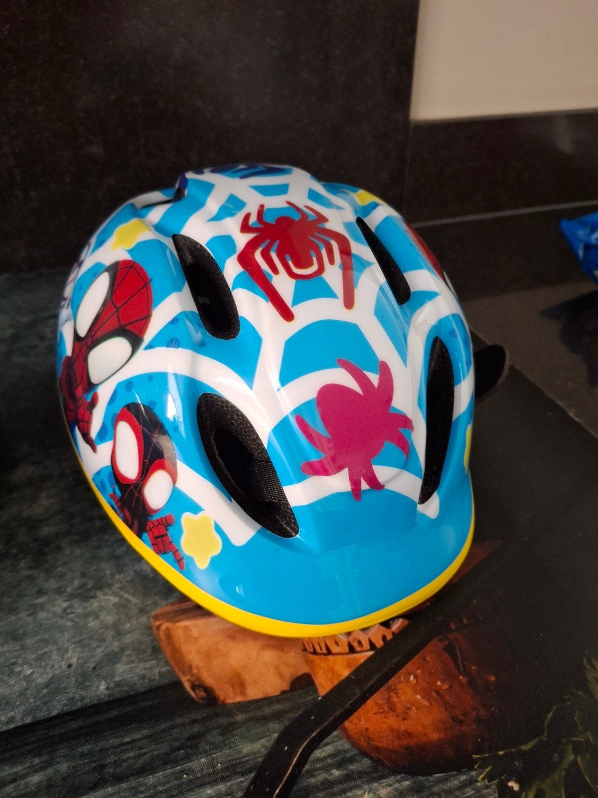 Kinder fietshelm Spiderman Spidey, Fietsen en Brommers, Ophalen, Gebruikt, Jongen of Meisje, Overige maten