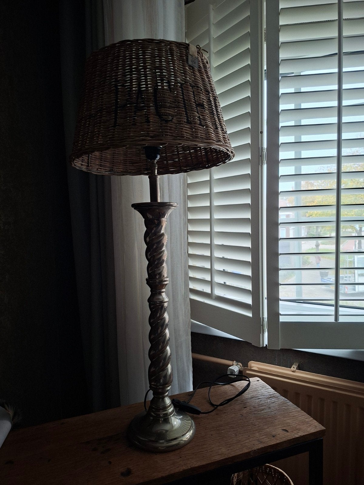 Riviera Maison schemerlamp met rattan kap, 91 cm hoog, Ophalen, Gebruikt, Natuurlijk materiaal, Riviera Maison