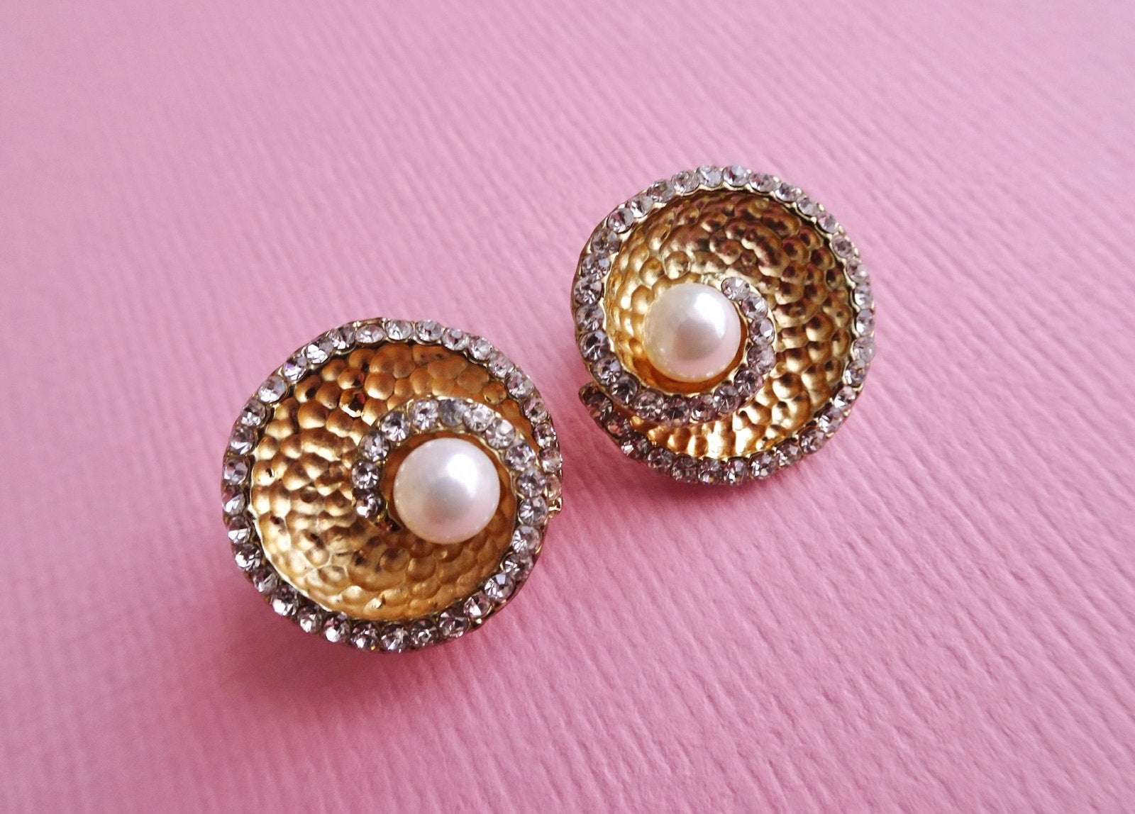 jwg Vintage 60s parel strass steentjes oorbellen goud klr, Verzenden, Overige materialen, Oorbellen, Verguld