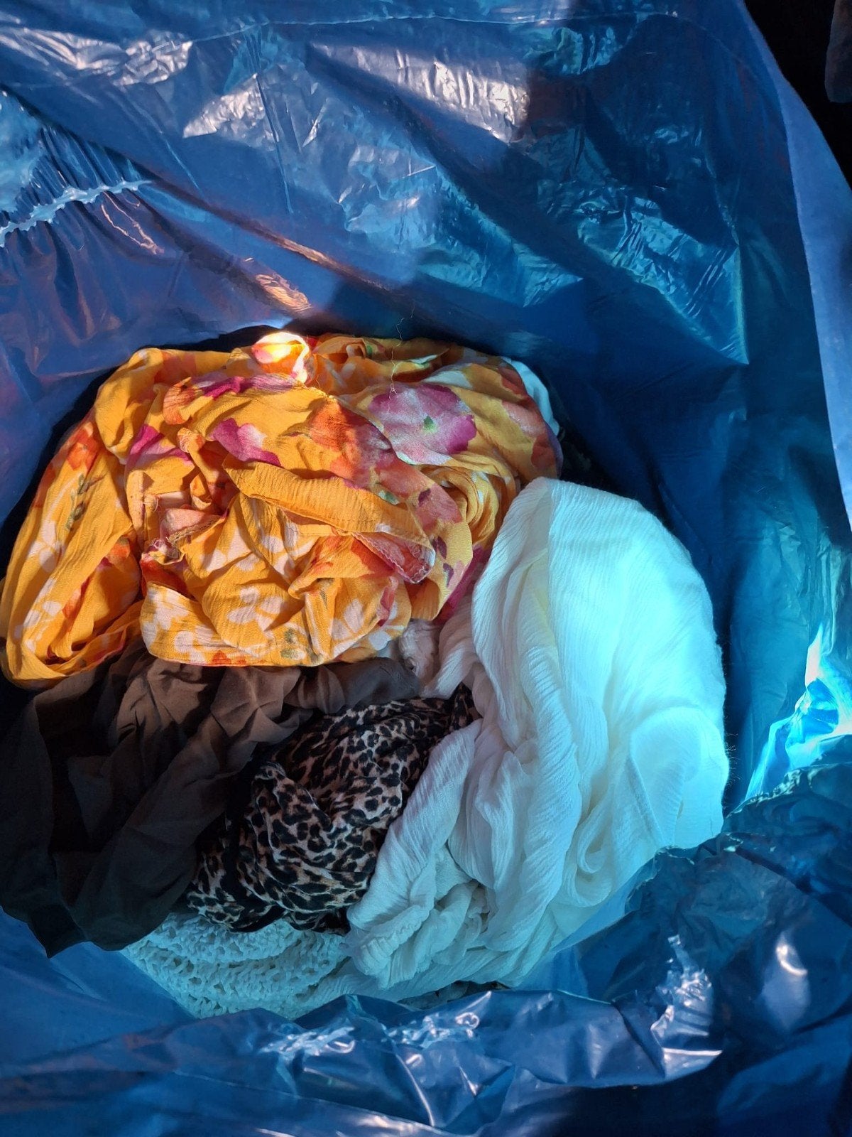 Kleding partij; Dames kleding, Ophalen