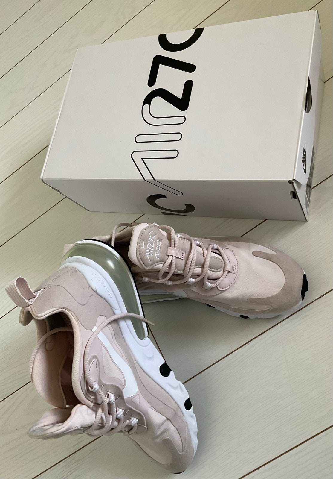 Nike Air Max 270 Roze - Maat 38,5, Kleding | Dames, Schoenen, Ophalen of Verzenden, Gedragen, Roze, Sneakers of Gympen