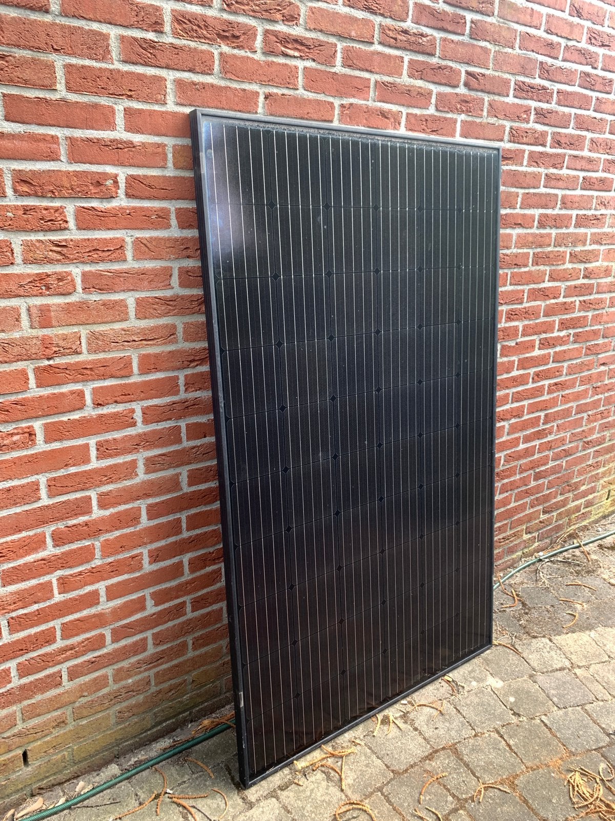 15 zonnepanelen van 305Wp. Zie detailfoto’s voor meer info., Ophalen, Gebruikt, Compleet systeem, 200 wattpiek of meer