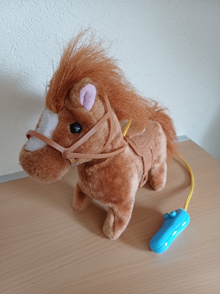 Interactief speelgoedpaard lopend en hinnikend., Paard, Ophalen of Verzenden, Zo goed als nieuw, Middelgroot (20 tot 80 cm)
