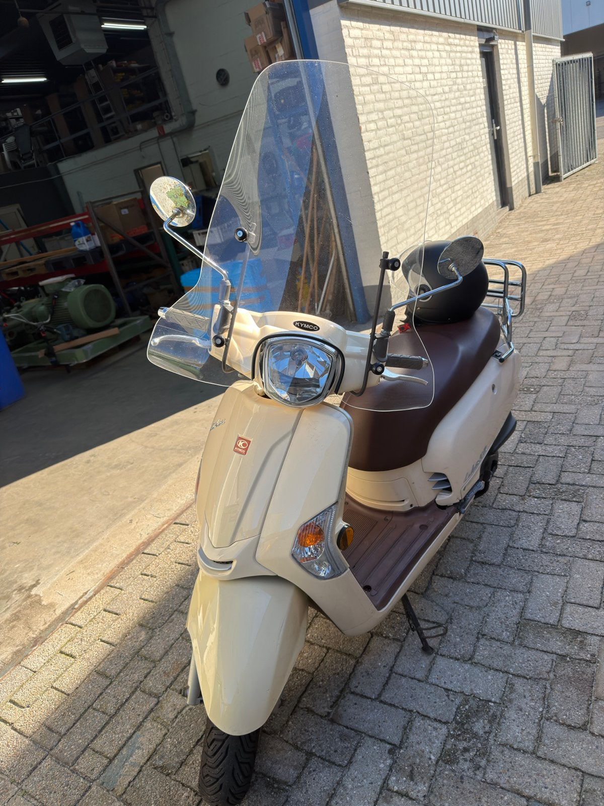 Kymco Like Scooter - Zo goed als nieuw, Fietsen en Brommers, Gebruikt, Maximaal 45 km/u, Like, Benzine