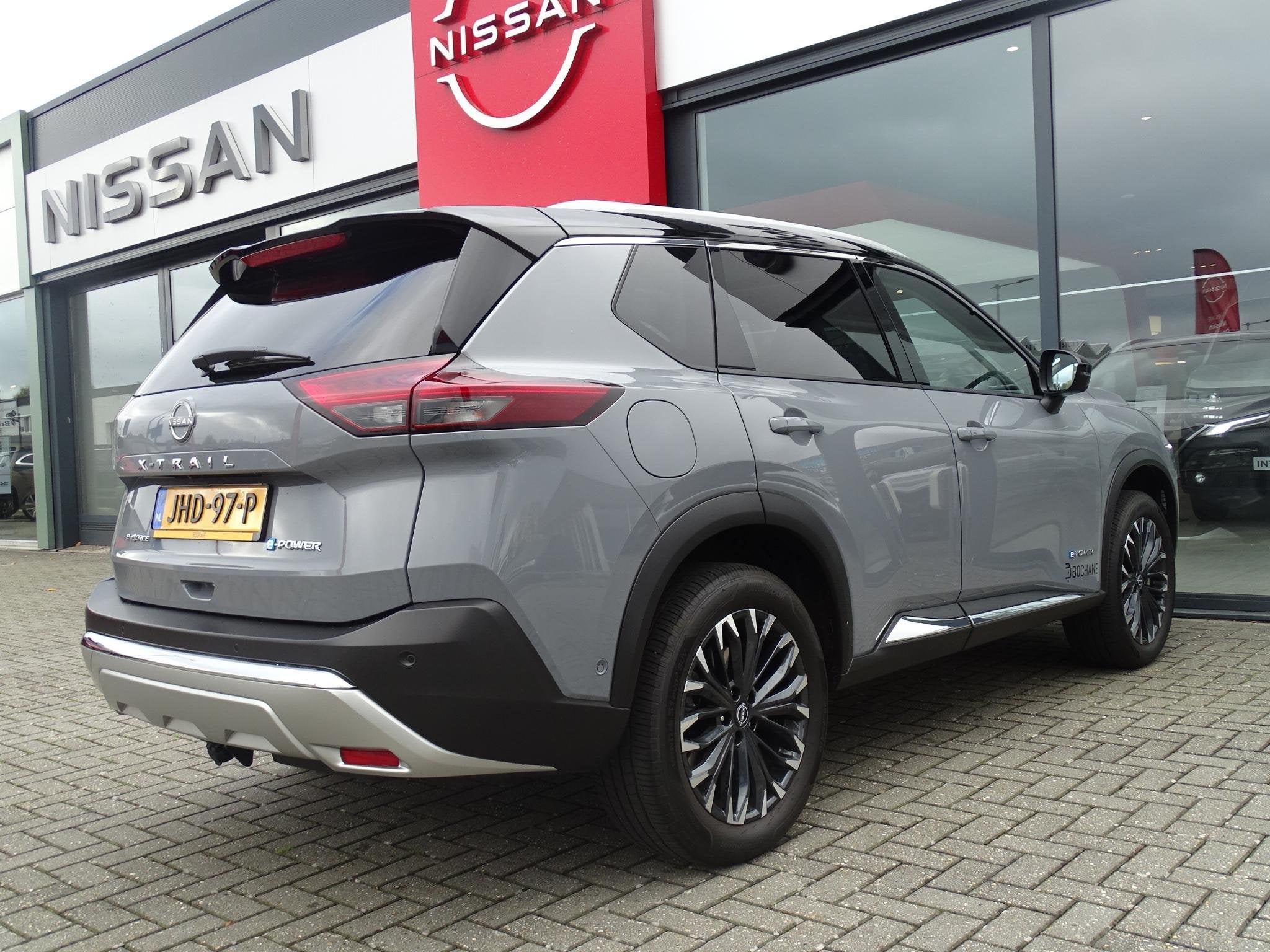 Nissan X-Trail 1.5 e-4orce Tekna Plus 4WD 7p. TREKHAAK| PANO, Auto's, Nissan, Automaat, 1497 cc, Startonderbreker, Bedrijf