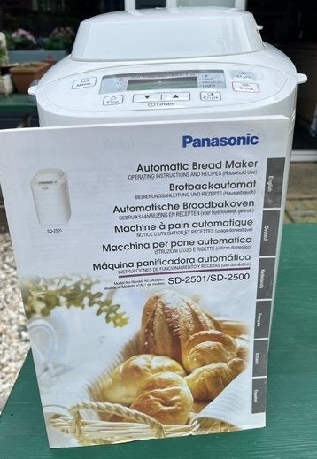 Panasonic broodbakmachine met boek, 400 tot 800 gram deeg, Ophalen, Met timer, Gebruikt