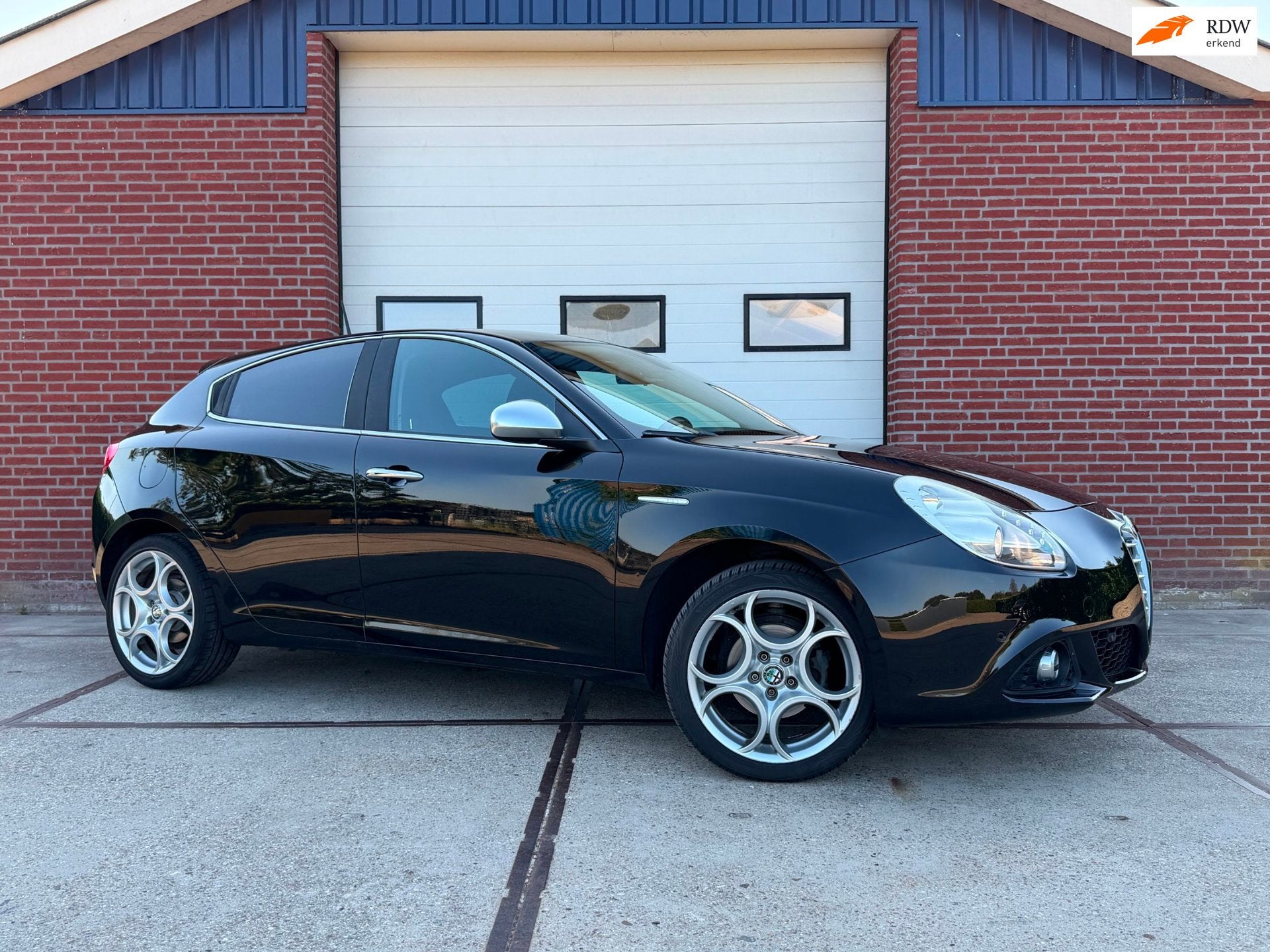 Alfa Romeo Giulietta 1.4 T Distinctive Cruise control Climat, Auto's, Voorwielaandrijving, Stof, Gebruikt, 4 cilinders