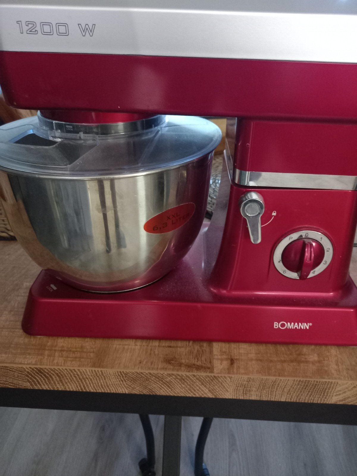 Bomann Keukenmixer KM 6009 CB Rood - 1200W, 6.3L, 4 liter of meer, Ophalen of Verzenden, Gebruikt, 3 snelheden of meer