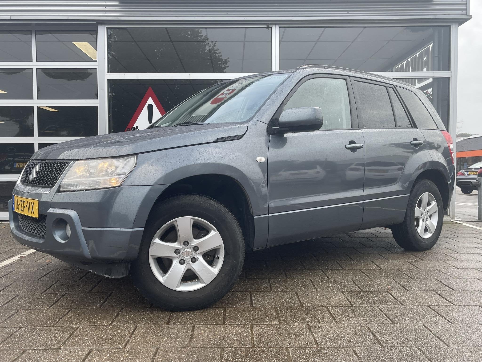 Suzuki Grand Vitara 2.0-16V Shogun /Climate control/85.408 k, 4 cilinders, Grand Vitara, Bedrijf, Handgeschakeld
