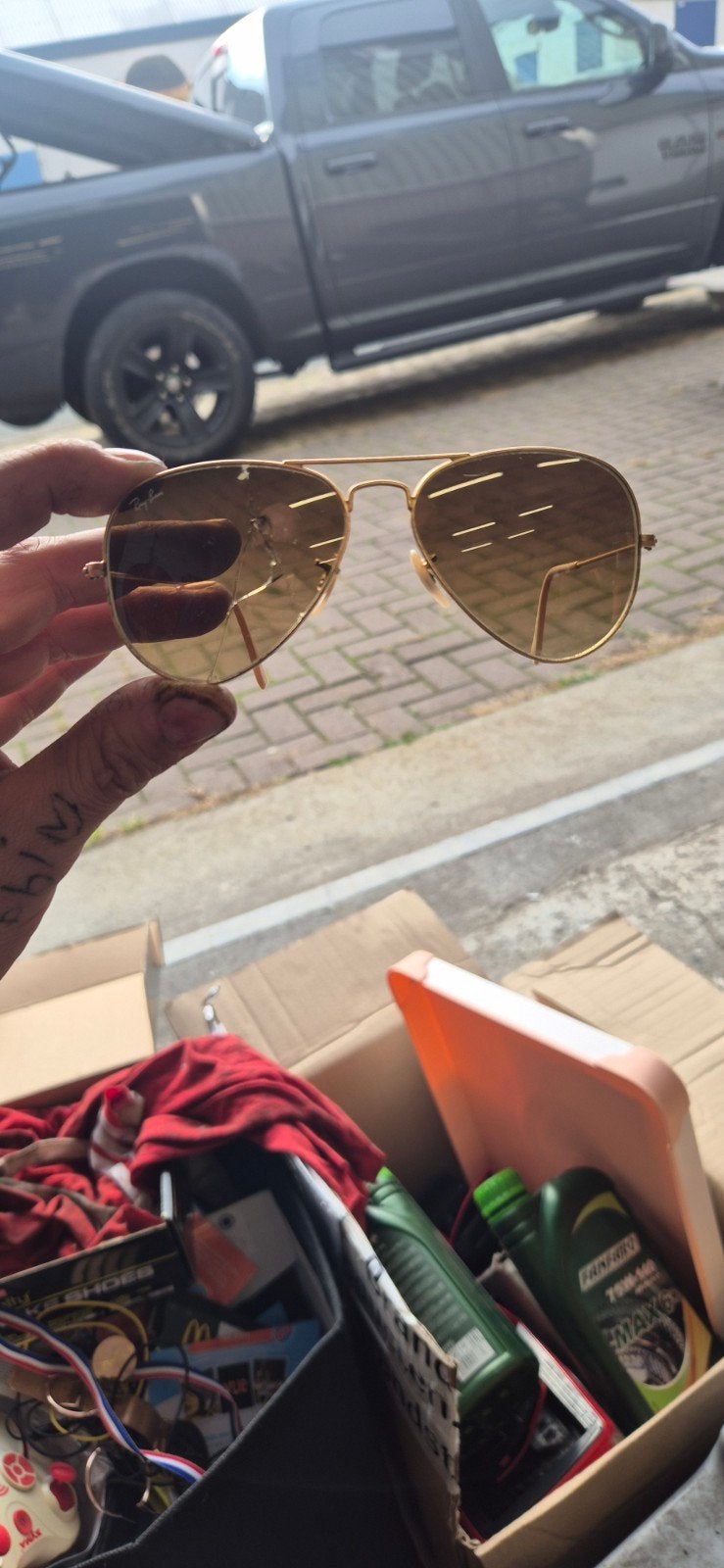Ray-Ban RB3025 Aviator zonnebril - rechter glas stuk, Gebruikt, Zonnebril, Bruin, Ophalen of Verzenden