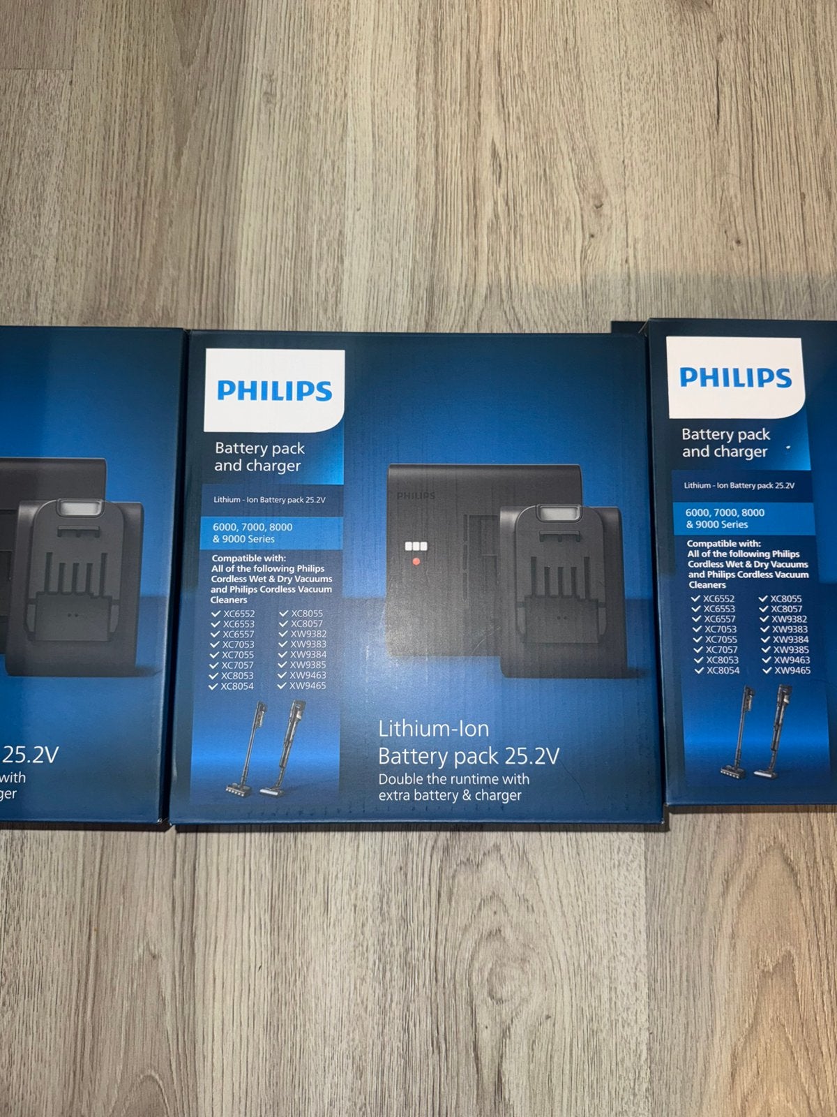 Philips batterijen en oplader Lithium-ionbatterij 25,2 V., Ophalen of Verzenden, Nieuw