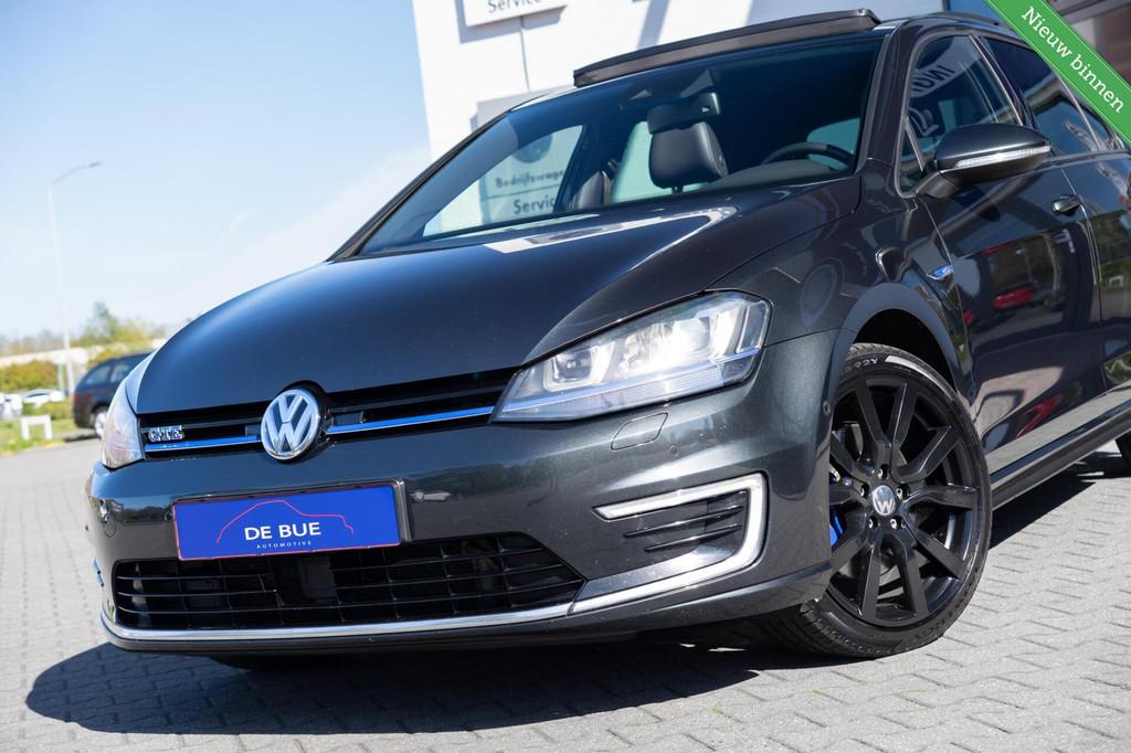 Volkswagen Golf 1.4 TSI GTE|Org NL NAP|Panoramadak|GTI|Leder, Auto's, Gebruikt, 4 cilinders, 1499 kg, 1500 kg