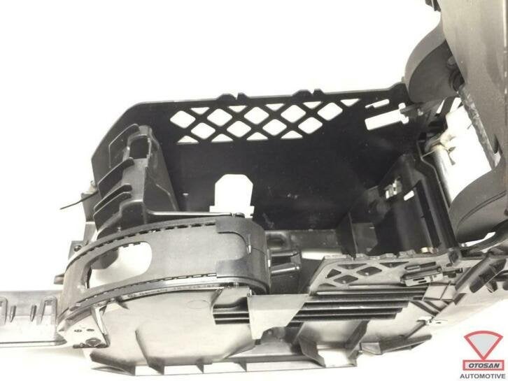vw jetta armsteun stof 1k5864251b, Gebruikt, Volkswagen, Volkswagen AG, Berliner Ring 2
38440  Wolfsburg, DE