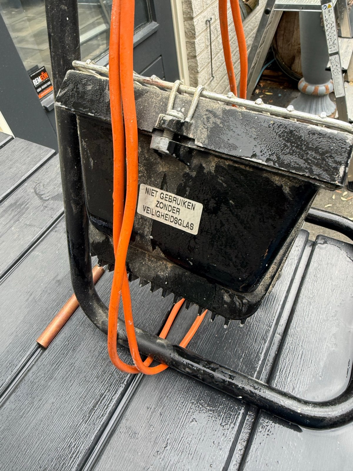 Robuuste bouwlamp met statief - Gebruikt, Gebruikt, Met statief, Ophalen of Verzenden, Lamp met armatuur
