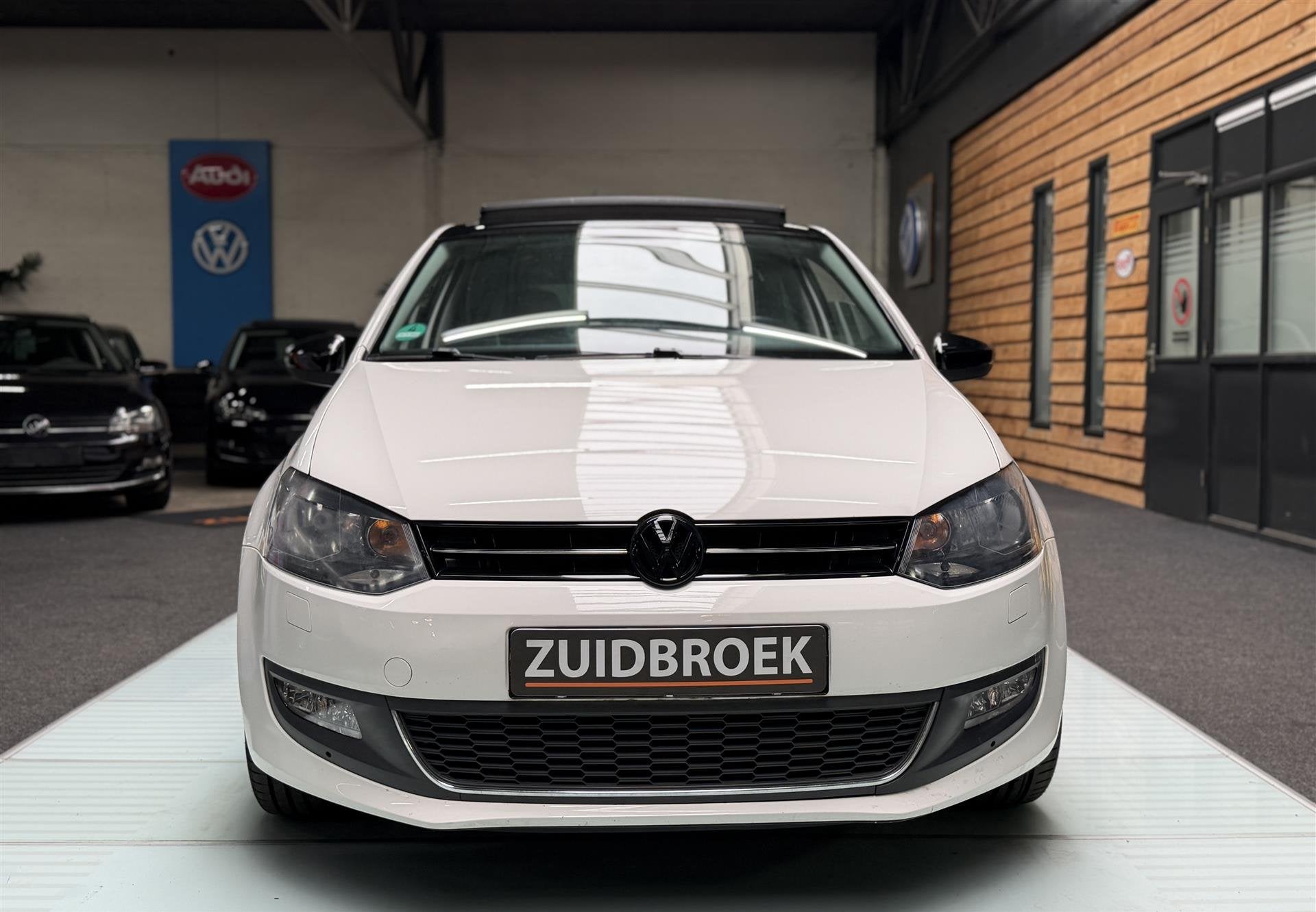Volkswagen Polo 1.2 TSI Pano | Maxton | Cruise | 3-Drs, Auto's, 4 cilinders, 1196 cc, Wit, Bedrijf