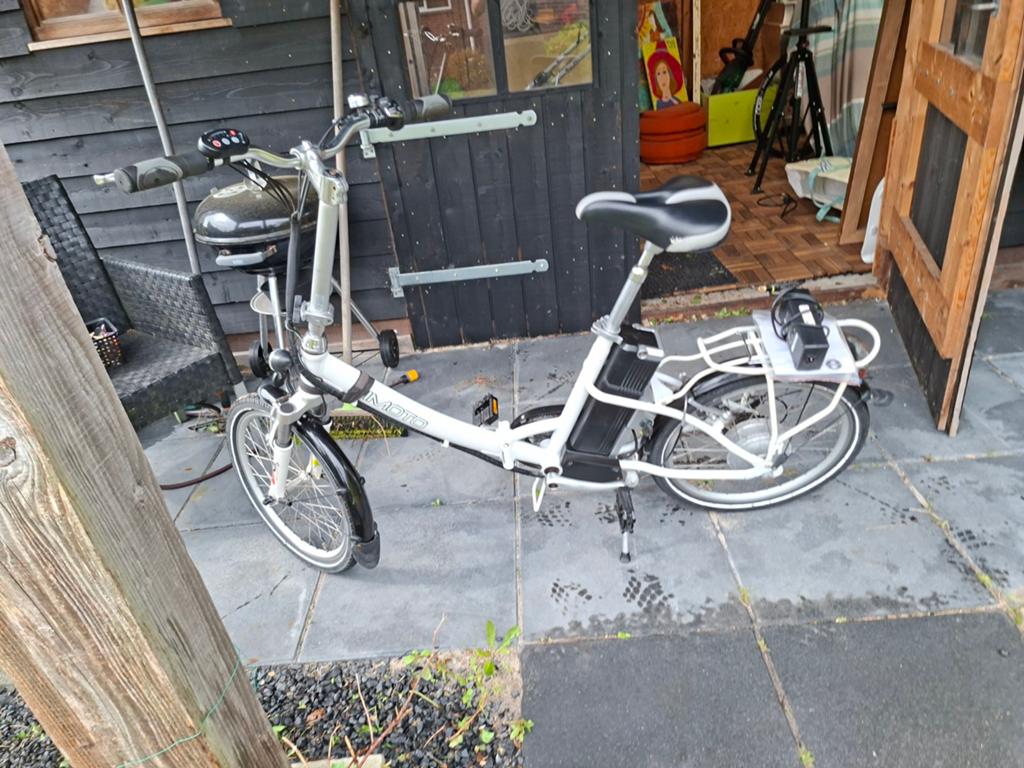 NIMOTO Elektrische Vouwfiets - Compact en Handig, Fietsen en Brommers, Elektrische fietsen, Gebruikt, Minder dan 47 cm, 30 tot 50 km per accu