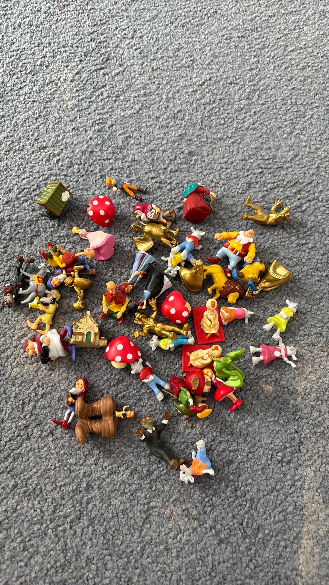 Efteling figuurtjes (3/4 cm), Ophalen of Verzenden, Zo goed als nieuw, Beeldje of Poppetje