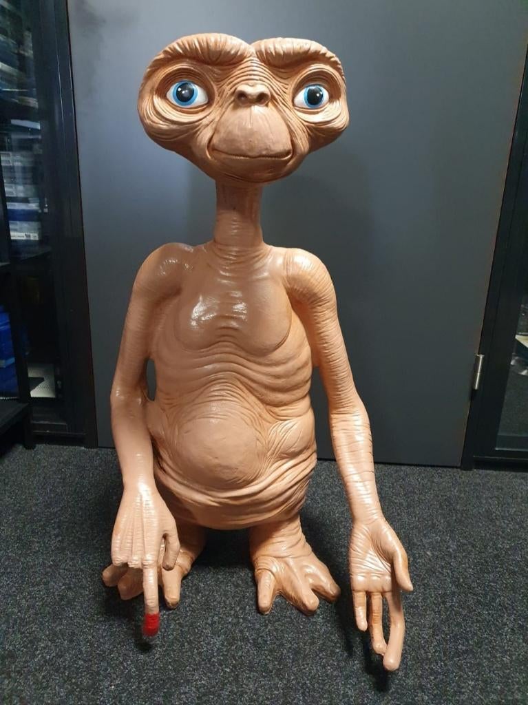 ET Beeld 82 CM, Verzamelen, Beelden en Beeldjes, Ophalen of Verzenden, Nieuw, Mens