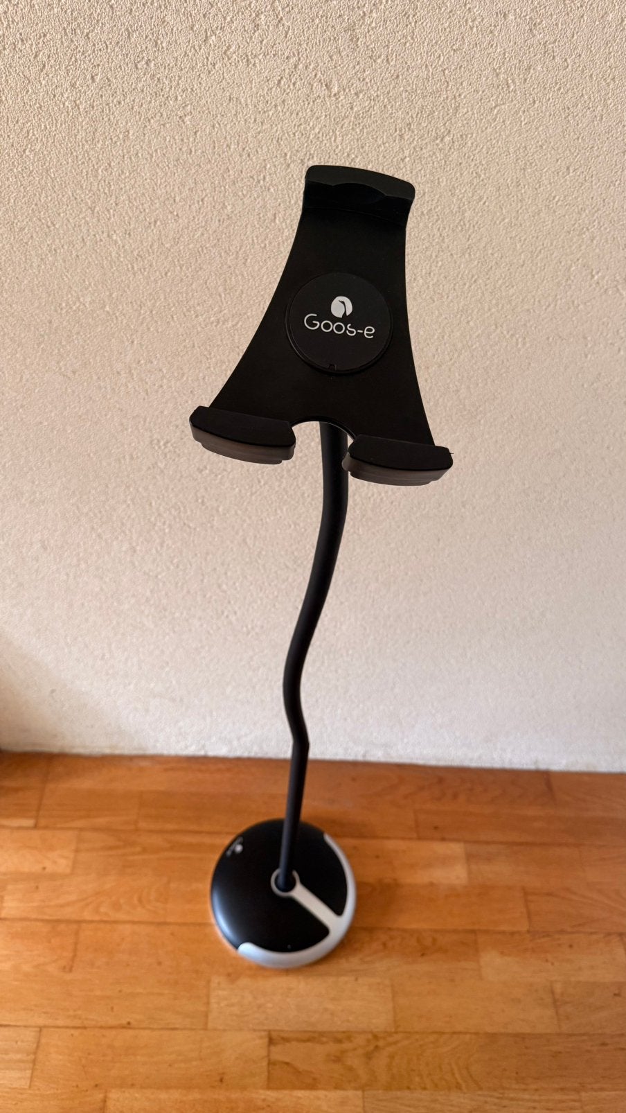 Goos-E tablethouder/ vloerstandaard PRO zwart 100 cm, Computers en Software, Ophalen of Verzenden, Zo goed als nieuw, 10 inch
