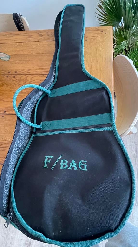 GITAAR HOES, MERK F/BAG, in NIEUW STAAT, Ophalen of Verzenden, Zo goed als nieuw, Akoestische gitaar