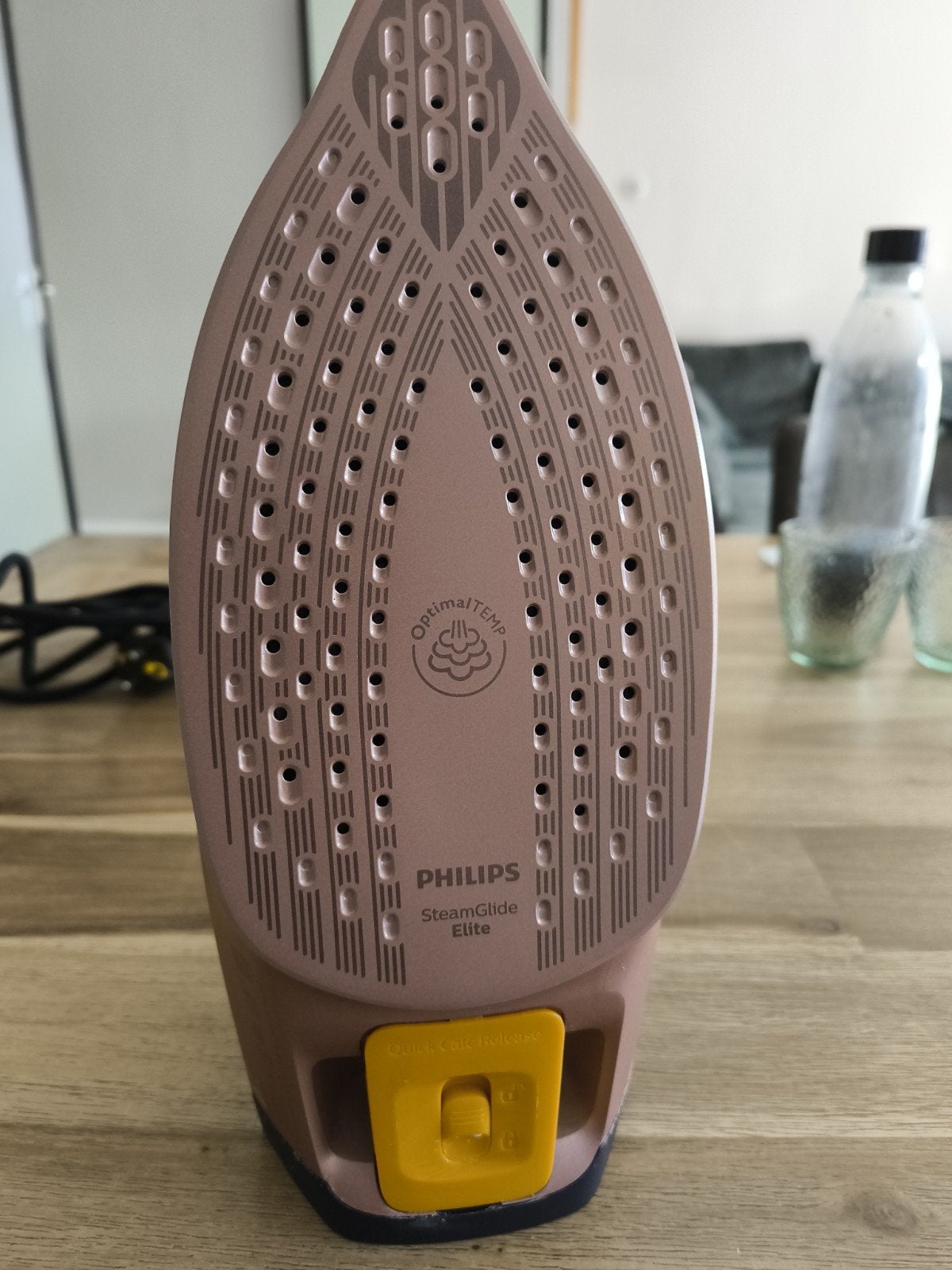 Philips Azur 8000 Series Strijkijzer OptimalTEMP, Ophalen of Verzenden, Zo goed als nieuw, Strijkijzer met snoer