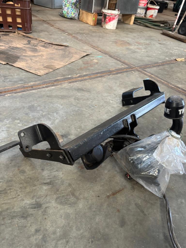 Thule trekhaak/fietsendrager ford ka, Ophalen, Gebruikt