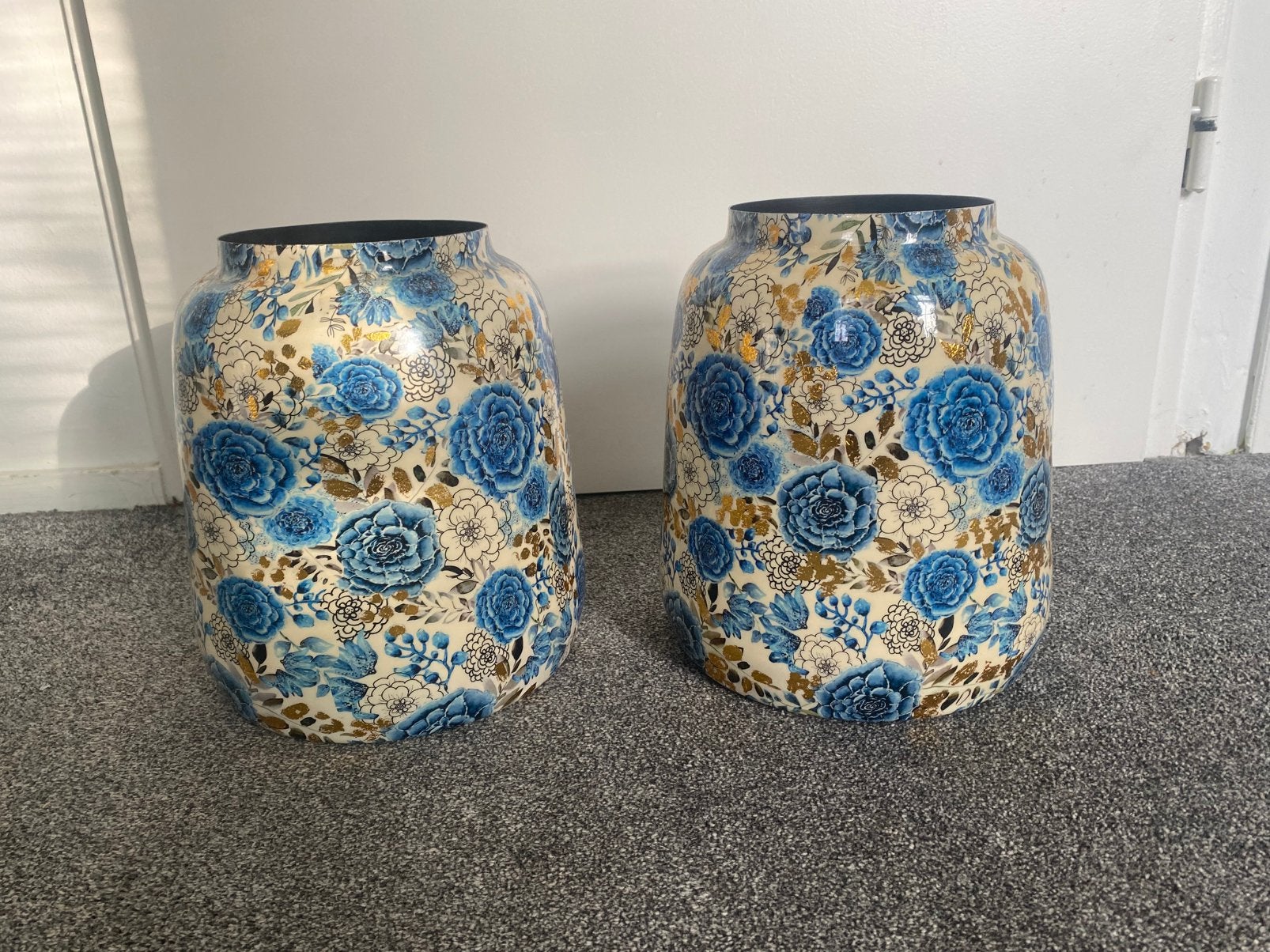 Twee identieke TS vollection vazen Dutch Blue “Hortensia”, Ophalen of Verzenden