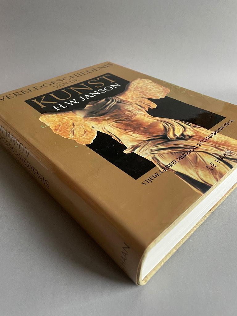 Boek "Wereldgeschiedenis van de Kunst", Boeken, Ophalen, Zo goed als nieuw