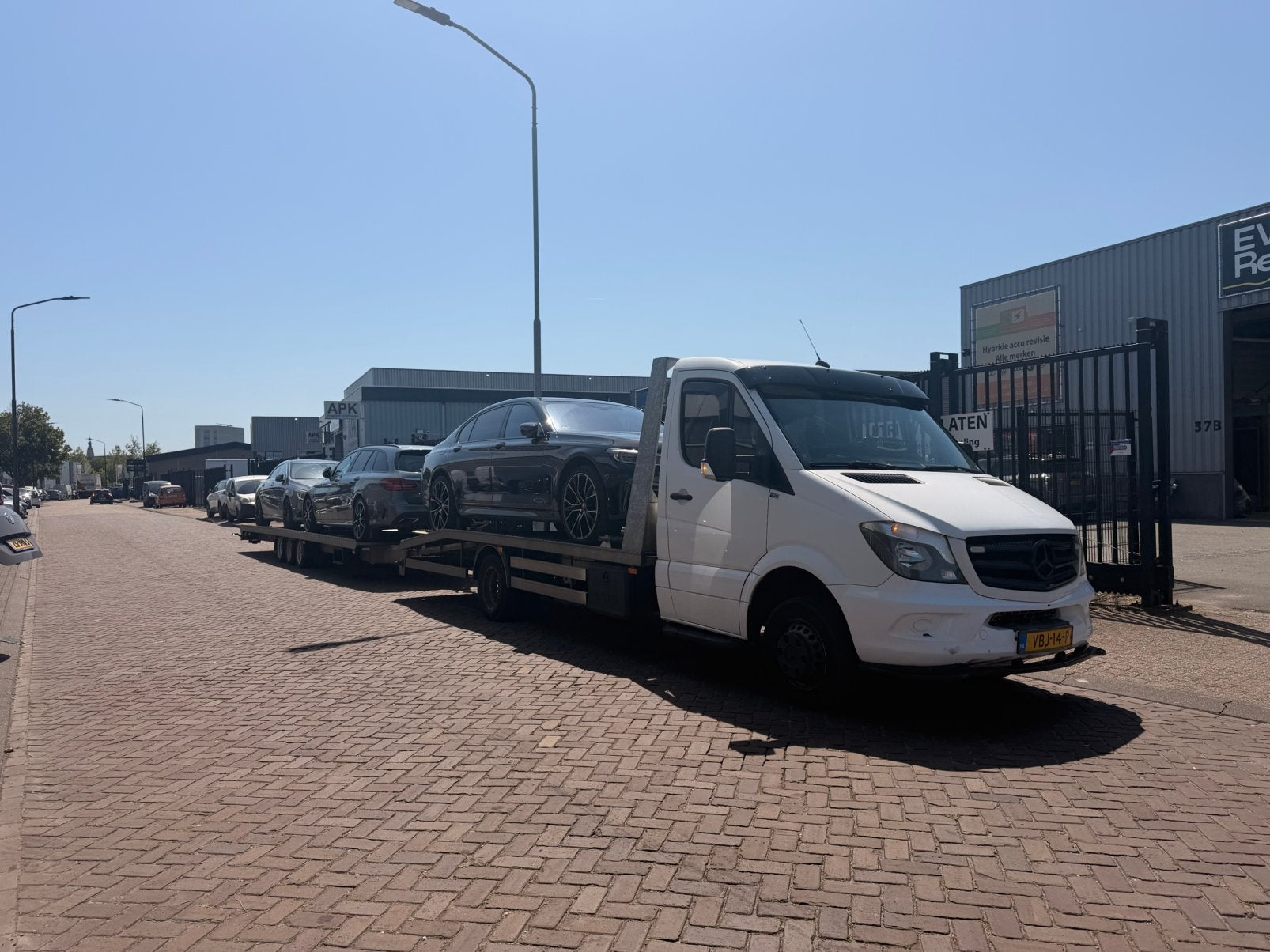 AUTO TRANSPORT & HUISRAAD NAAR SPANJE, Koeriersdiensten