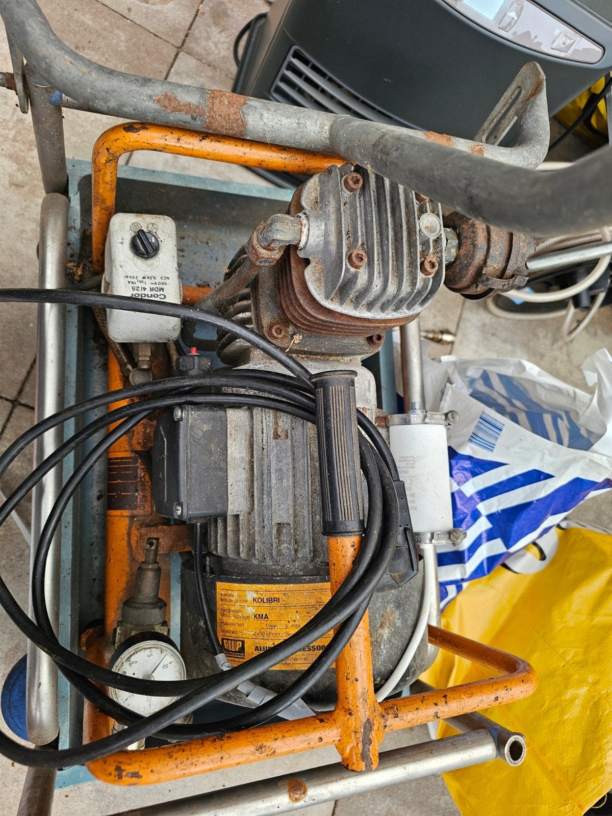 Gebruikte Kolibri KMA Compressor - Robuust en Mobiel, Doe-het-zelf en Verbouw, Compressors, Ophalen, Gebruikt, Mobiel