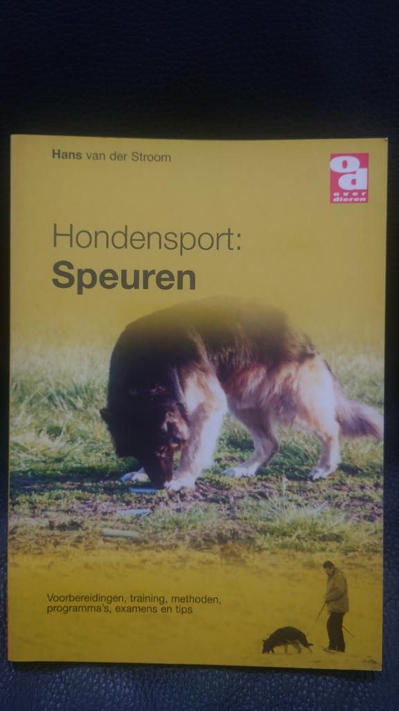 Speuren aanleren hond hondensport, Boeken, Dieren en Huisdieren, Zo goed als nieuw, Honden, Ophalen of Verzenden