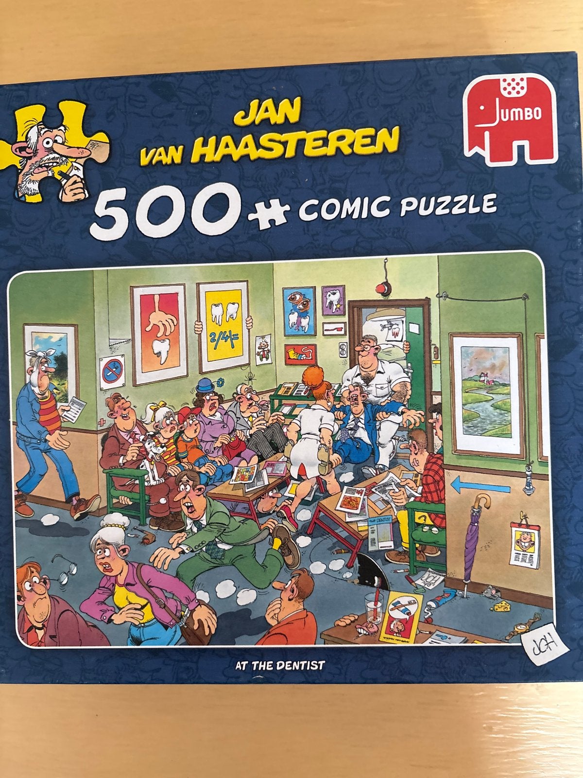 Jan van Haasteren puzzel 'At the Dentist' 500+ stukjes, Hobby en Vrije tijd, Denksport en Puzzels, Ophalen, 500 t/m 1500 stukjes