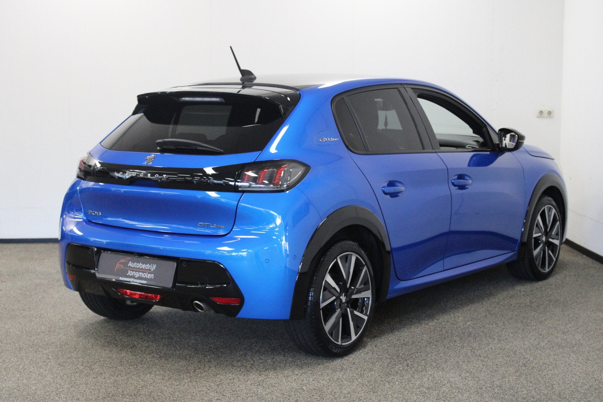 Peugeot 208 1.2 PureTech GT-Line Stoelverw|Side assist|Carpl, Auto's, Voorwielaandrijving, 101 pk, Gebruikt, Euro 6