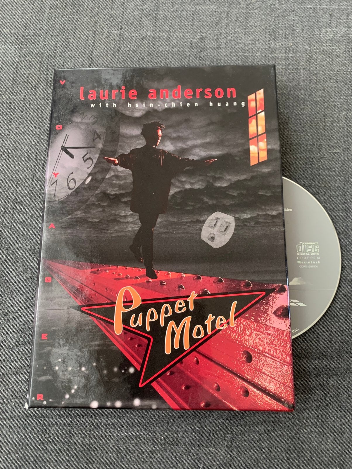 Laurie Anderson “Puppet Motel”, Computers en Software, Ophalen of Verzenden, Zo goed als nieuw
