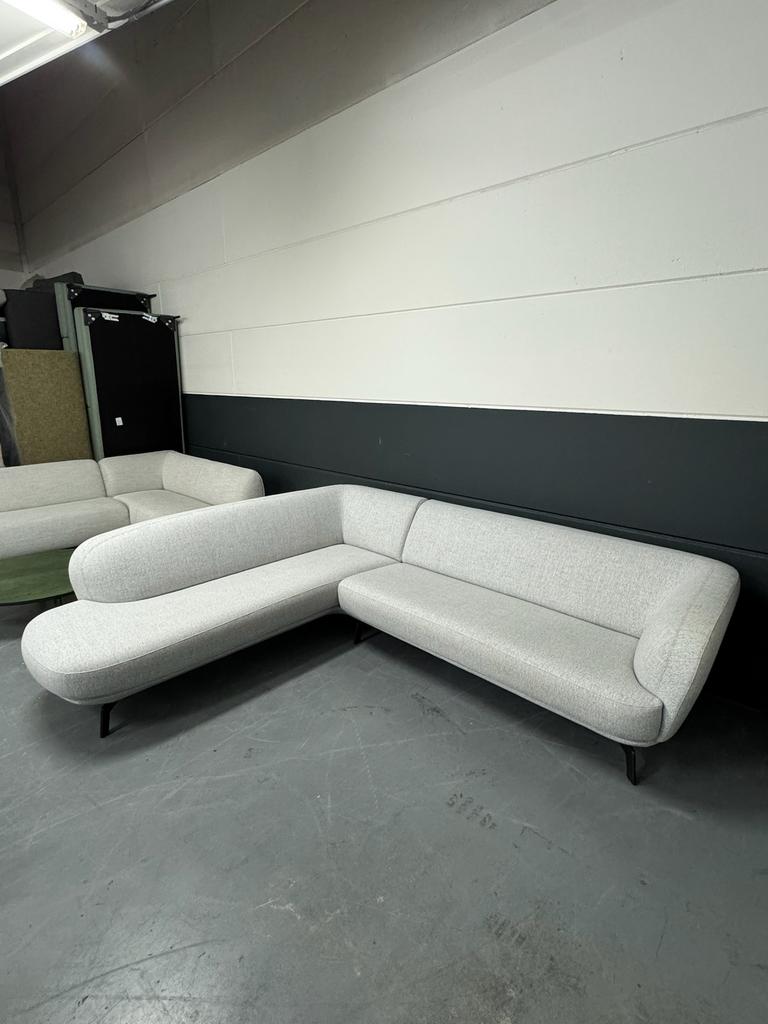 Showroommodel Leolux Flint hoekbank | Varese 5 Blanc, Ophalen, 250 tot 300 cm, Leolux, Hoekbank