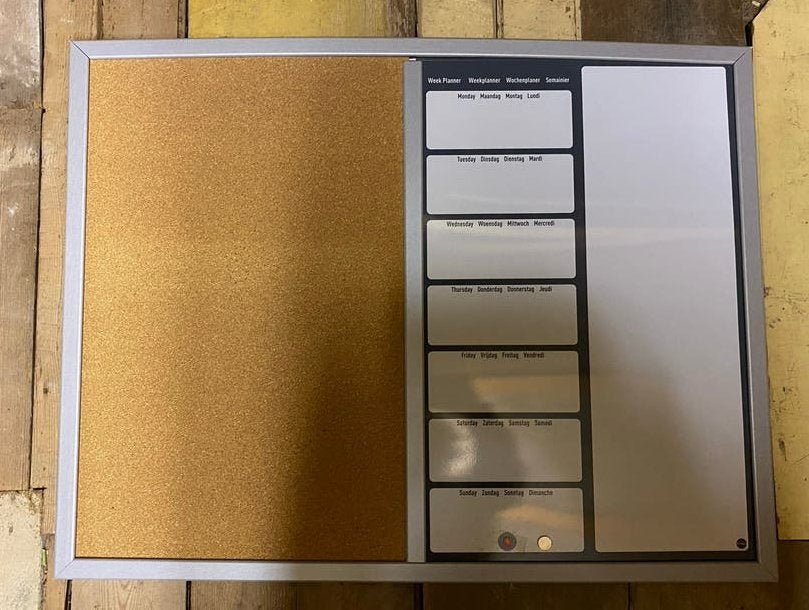 Prikbord en whiteboard combinatie met weekplanner, Ophalen of Verzenden, Gebruikt, Prikbord