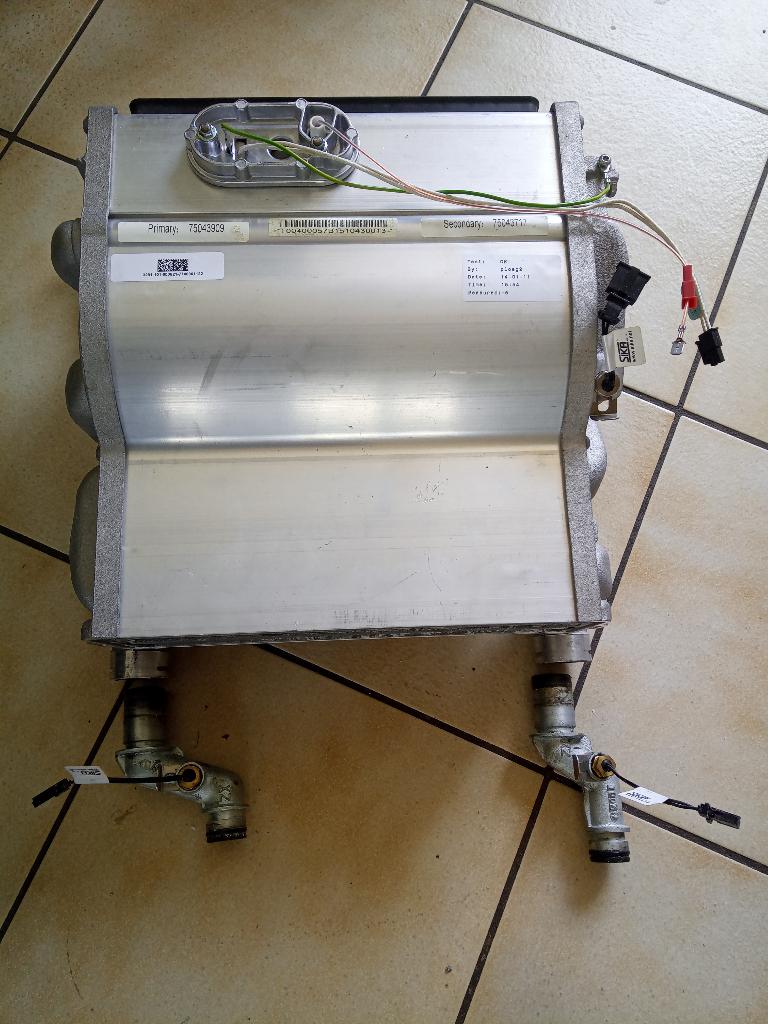 Nefit Topline warmtewisselaar HRC25/CW4, Doe-het-zelf en Verbouw, Ophalen, 30 tot 80 cm, Gebruikt, Hoog rendement (Hr)