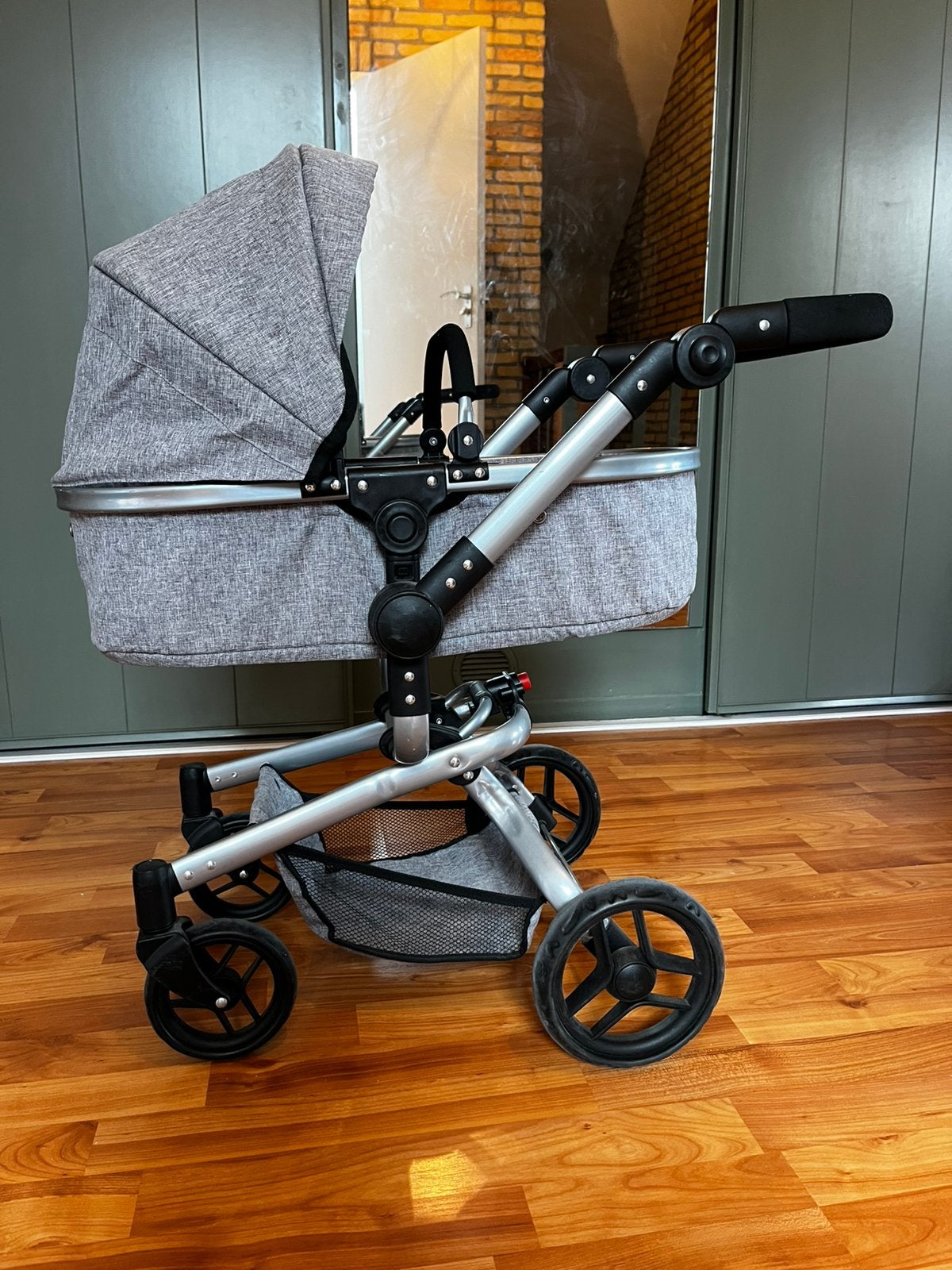 Speelgoed set poppen Bandits and Angels kinderwagen, Ophalen, Zo goed als nieuw, Babypop