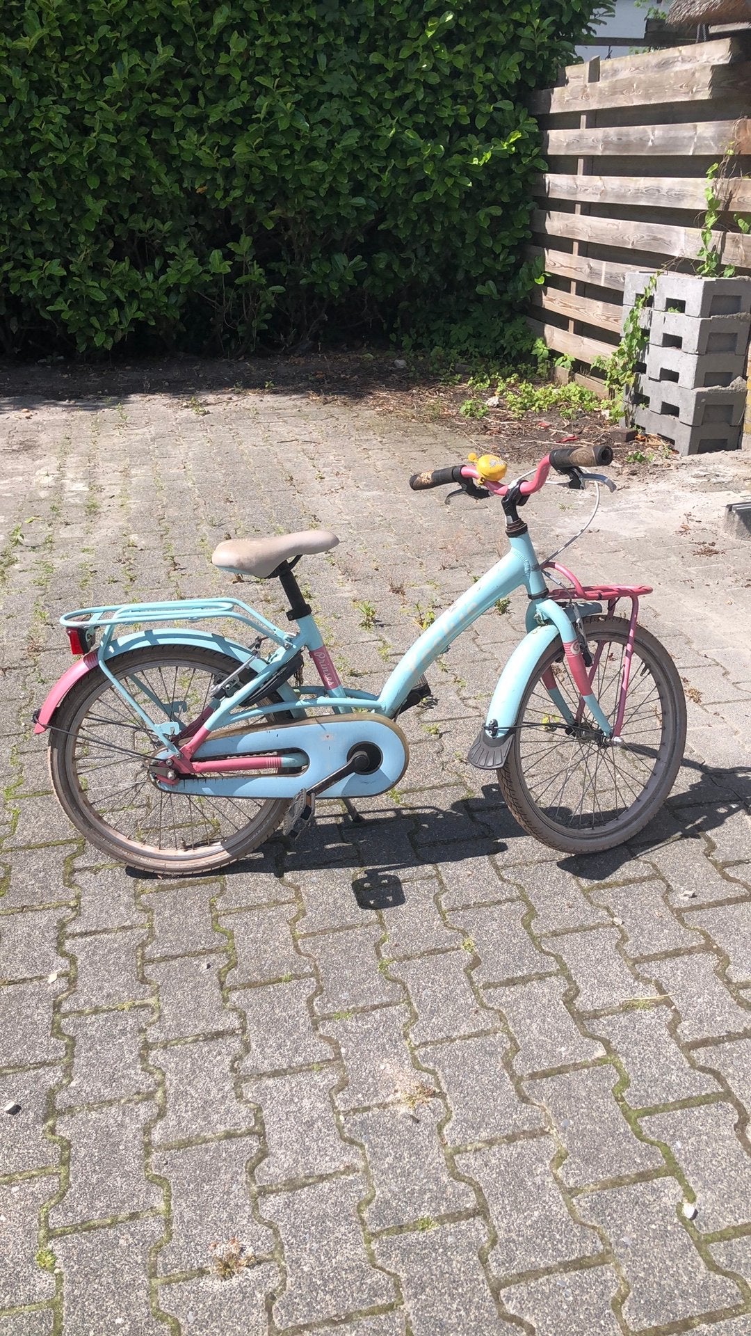 Meisjes fiets, Fietsen en Brommers, Fietsen | Meisjes, Ophalen, Gebruikt, Velgrem, Handrem