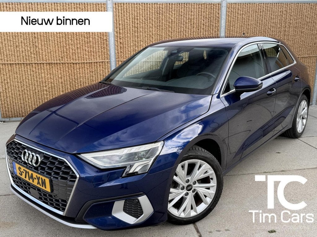Audi A3 Sportback 30 TFSI Advanced edition Automaat | Sports, Auto's, Audi, Voorwielaandrijving, Gebruikt, Euro 6, Blauw